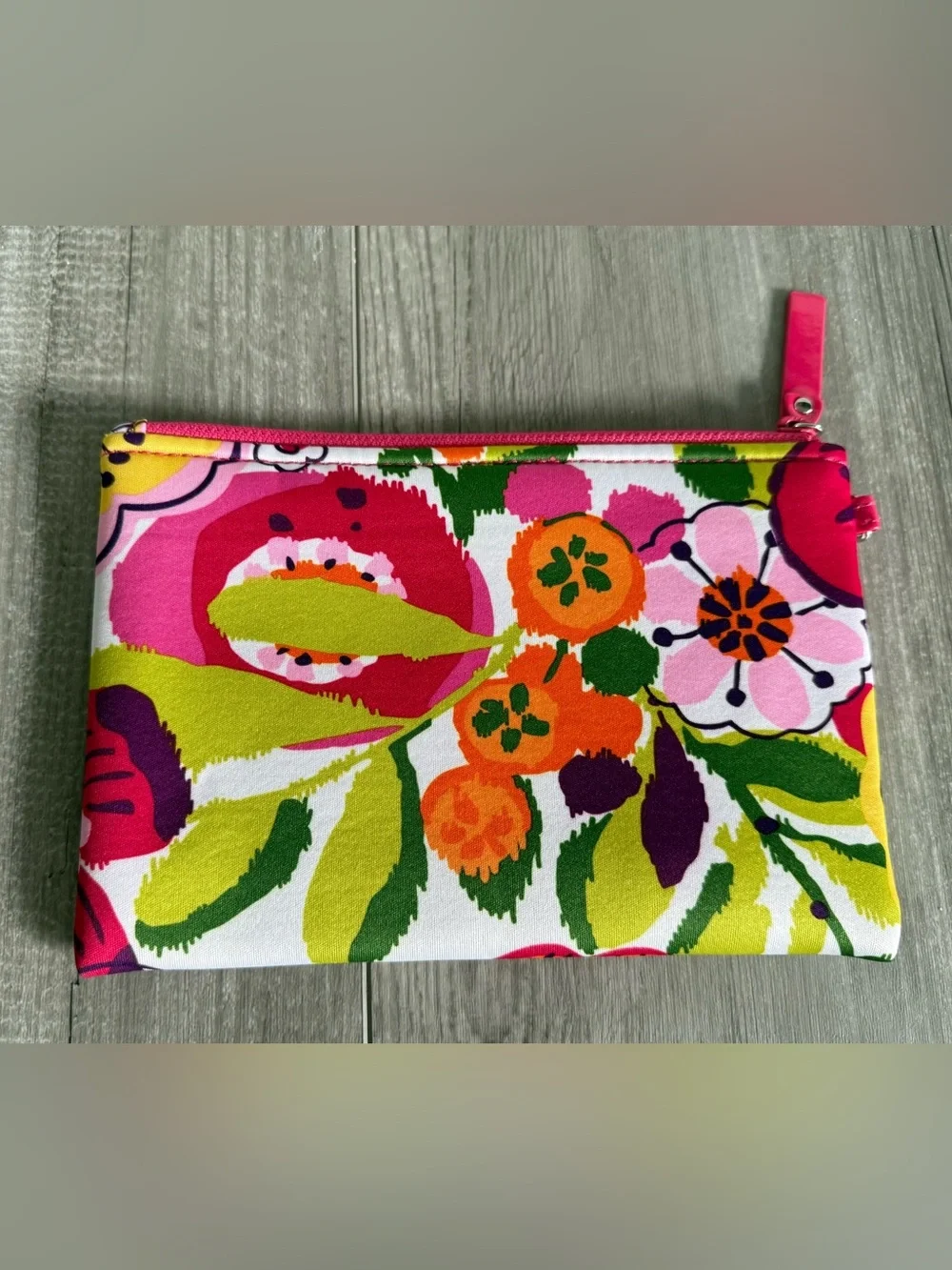Vera Bradley Clementine Neoprene Zip Pouch NWOT